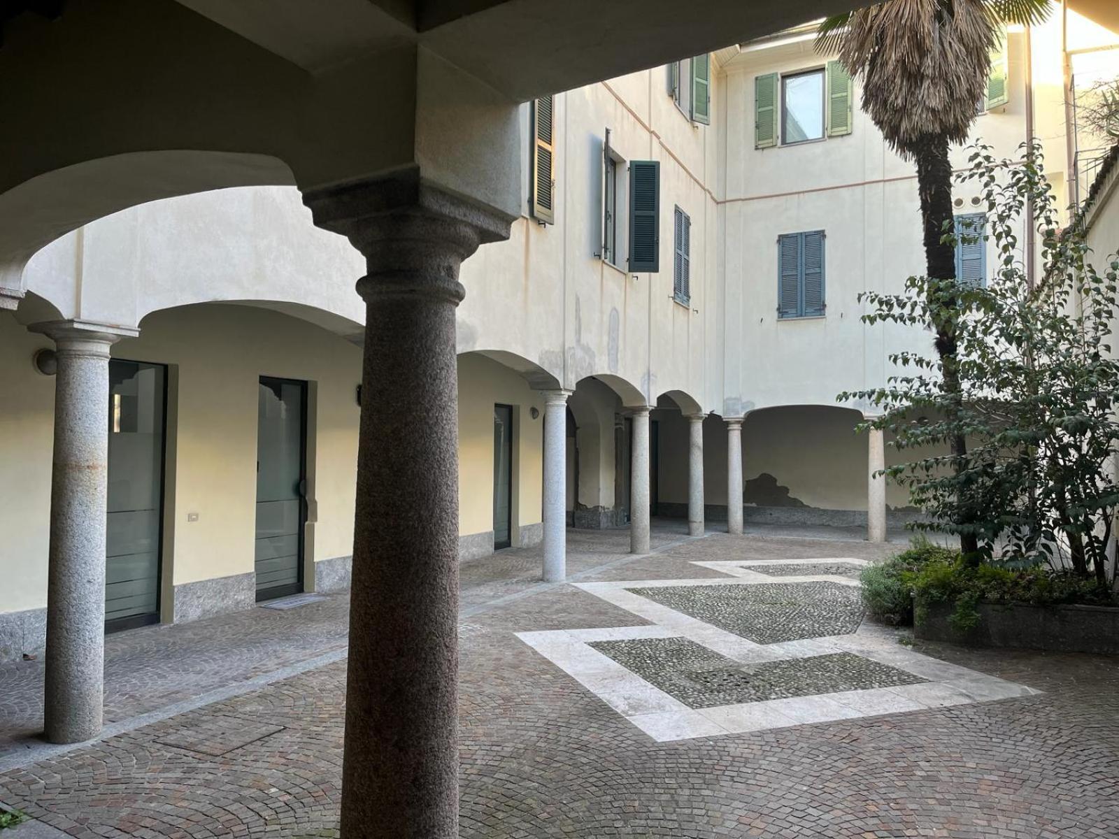 Loft Matteotti - Studio In Centro Busto Arsizio Exterior foto